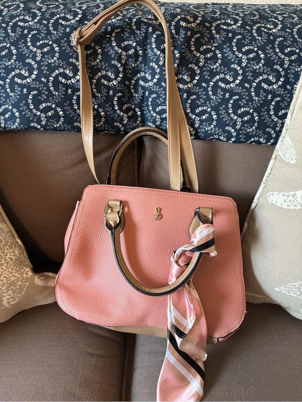 Cute new pink purse with scarf